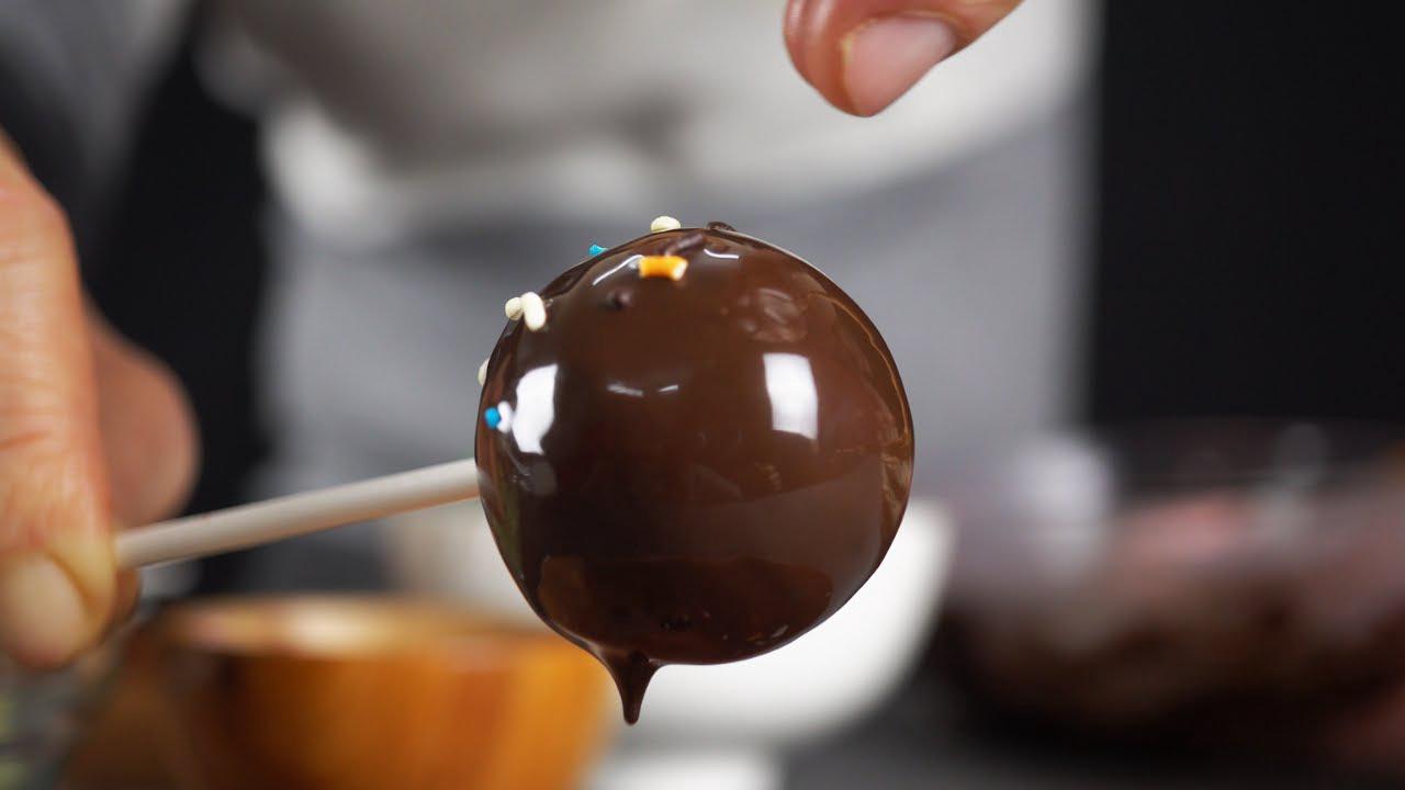 'Video thumbnail for How to Make Cake Pops | Easy Homemade Cake Pop Recipe'