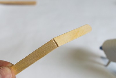 Popsicle Stick Rubber Band Gun cut