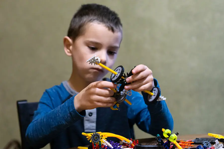 K'Nex STEM Toy