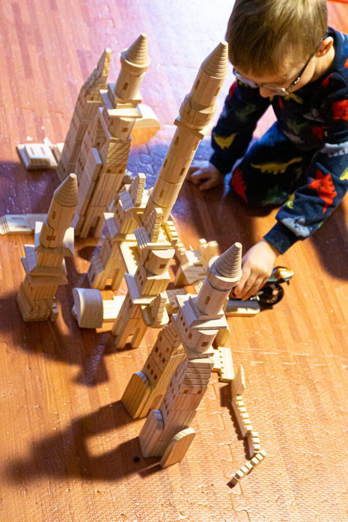 Wooden Block Castle - 150 Piece Set
